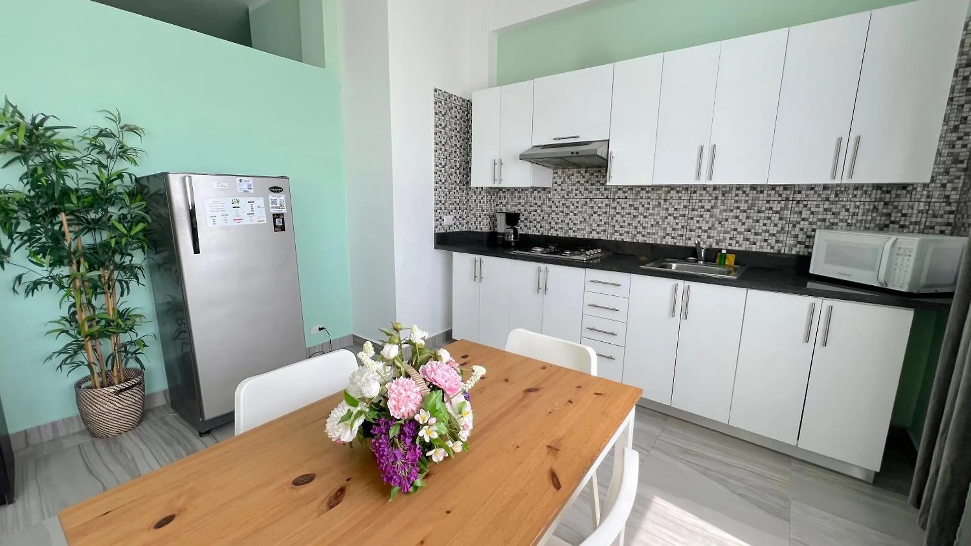 Olas Del Caribe - Vacation Suites With Rooftop Pool - Playa Los Corales 蓬塔卡纳 5*,