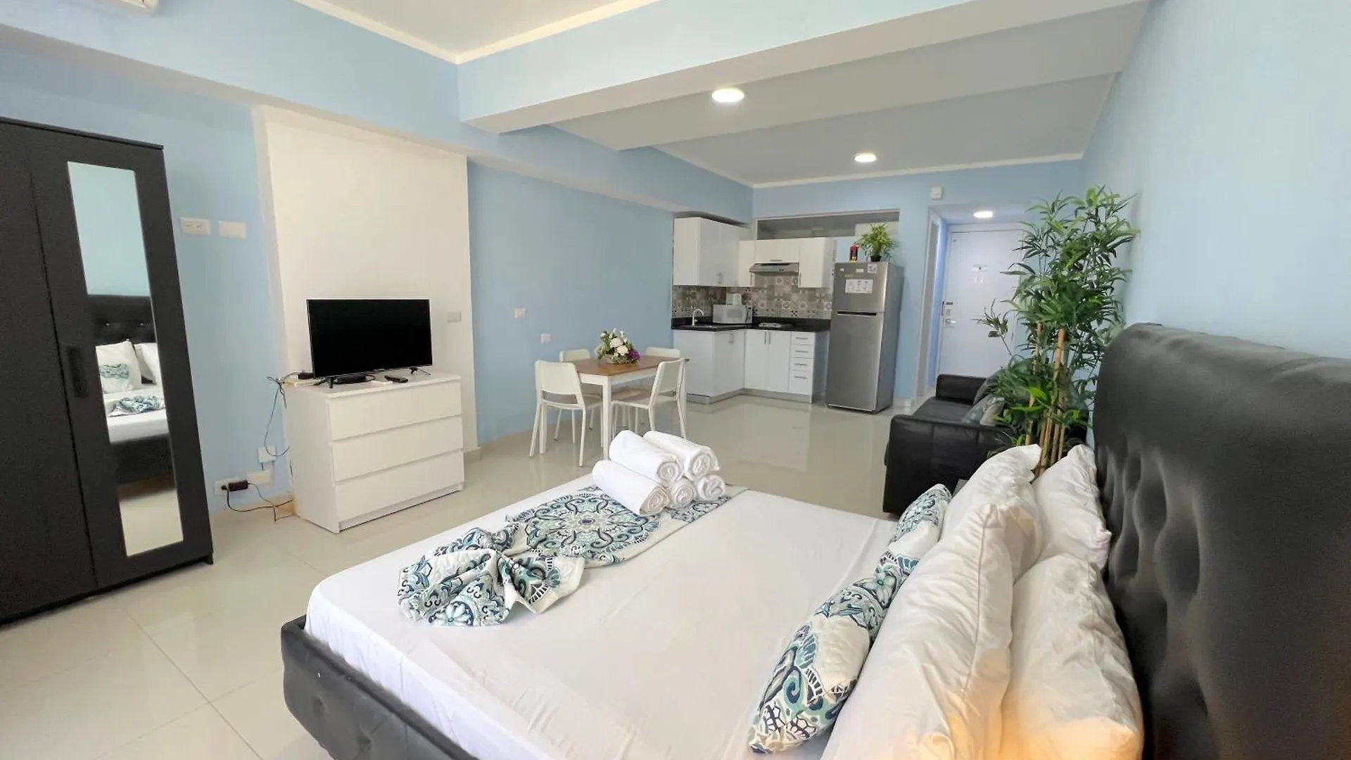 公寓式酒店 Olas Del Caribe - Vacation Suites With Rooftop Pool - Playa Los Corales 蓬塔卡纳