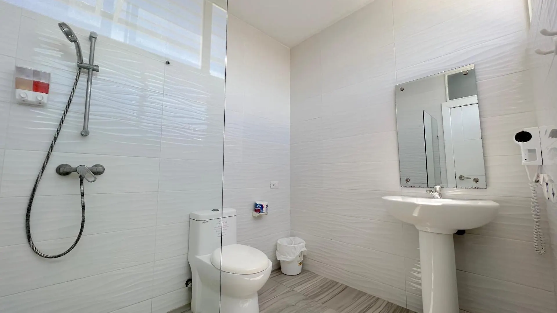 Olas Del Caribe - Vacation Suites With Rooftop Pool - Playa Los Corales Πούντα Κάνα
