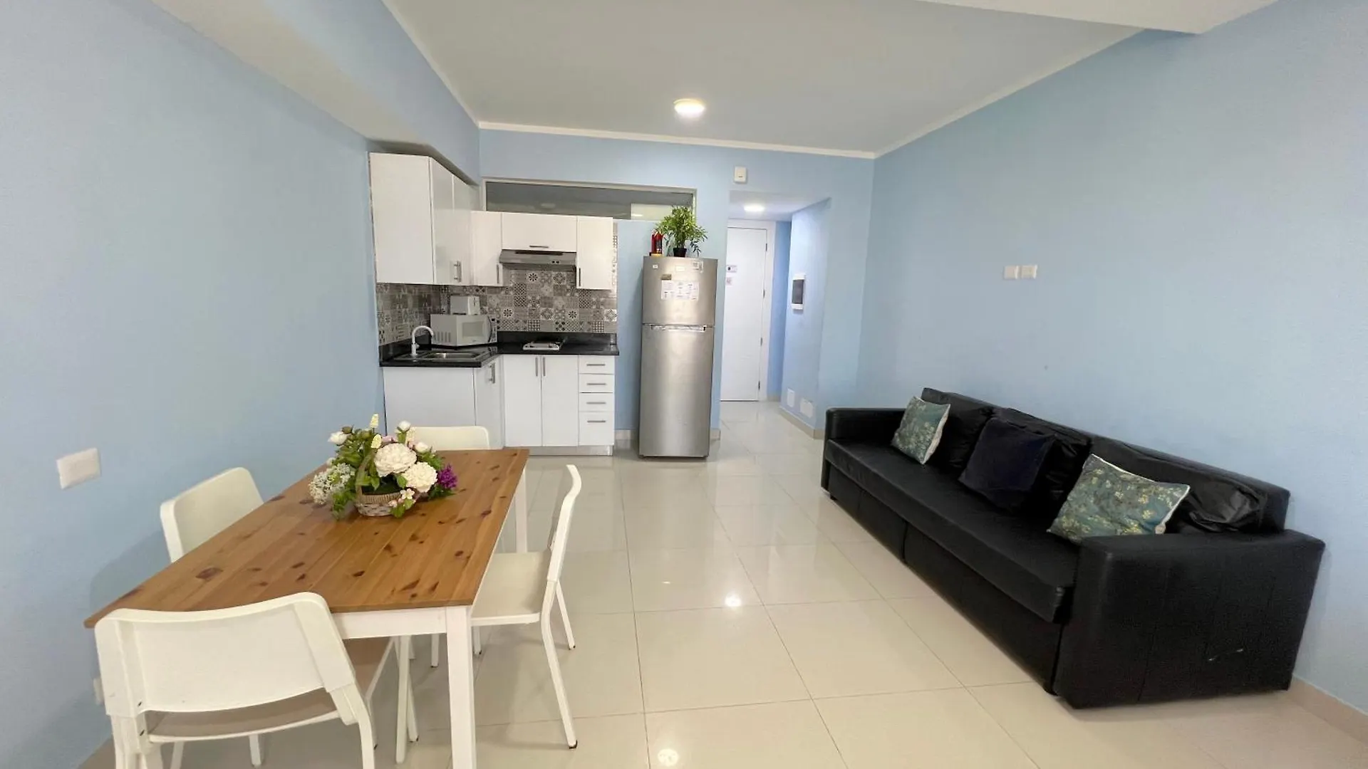 Olas Del Caribe - Vacation Suites With Rooftop Pool - Playa Los Corales Punta Cana